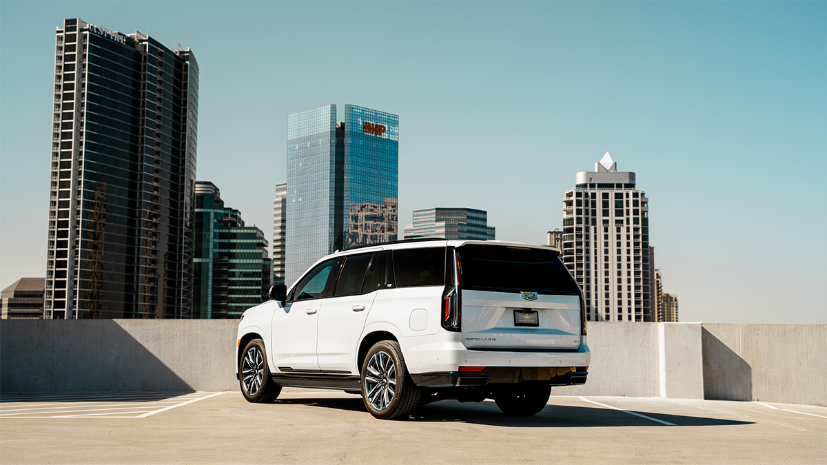 2023 Cadillac Escalade Sport