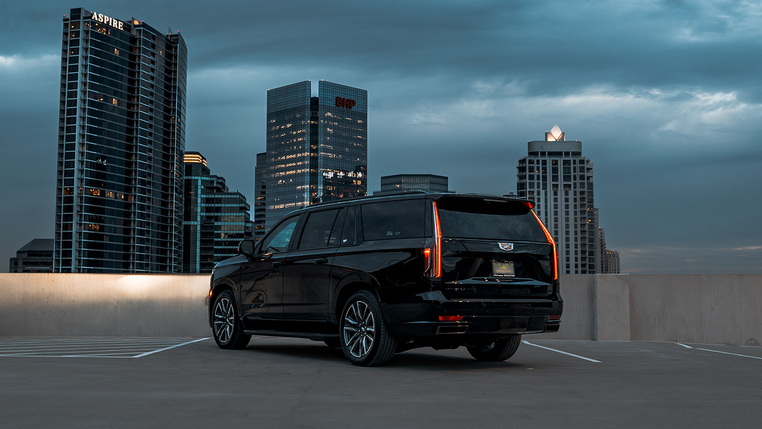 2023 Cadillac Escalade Sport