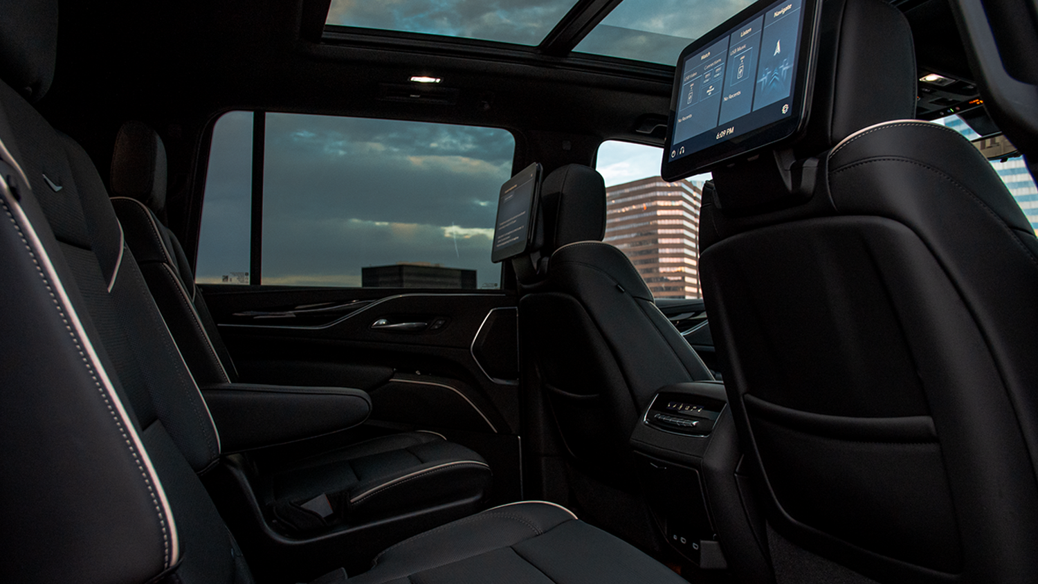 2023 Cadillac Escalade Sport