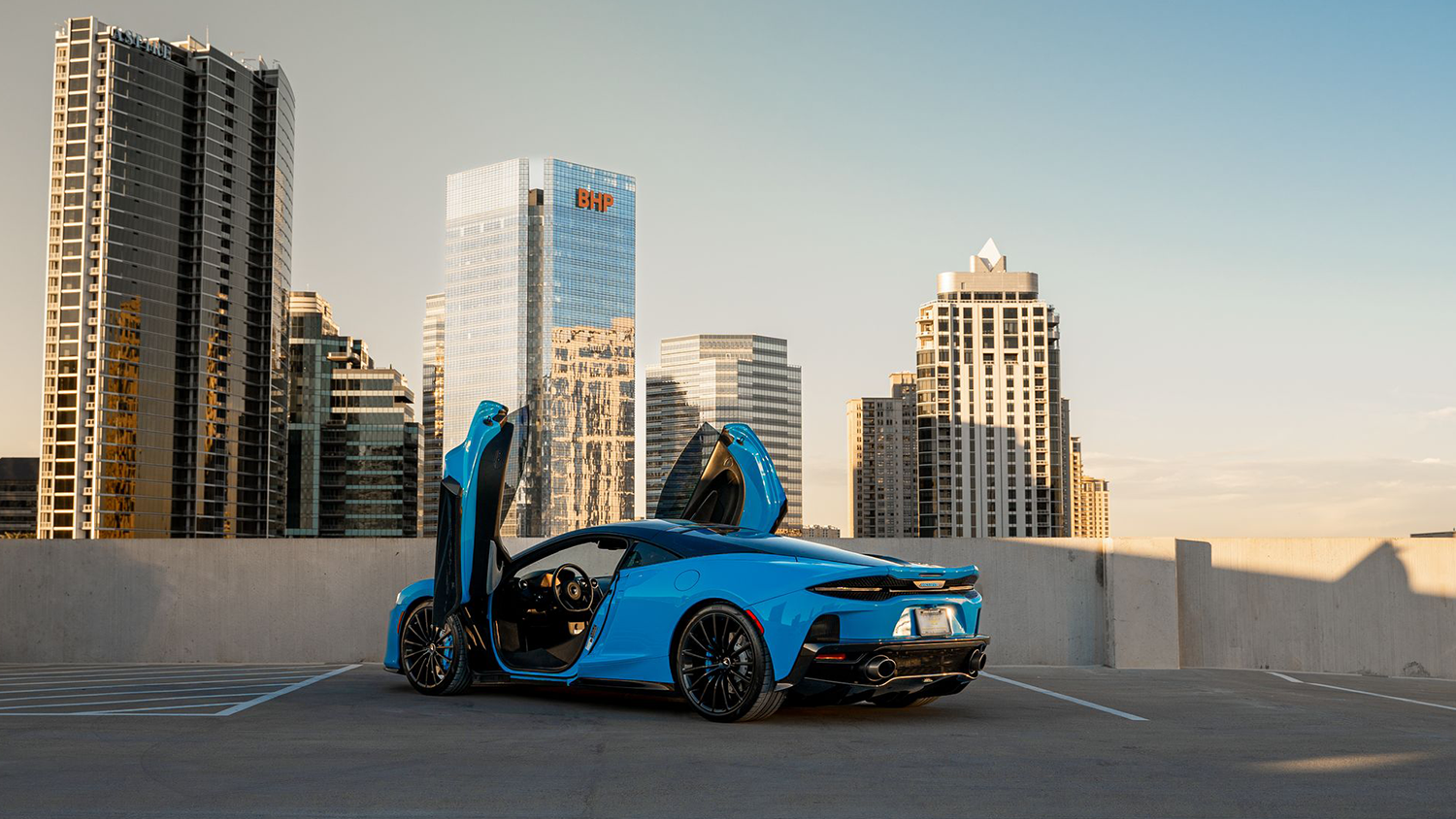 2021 McLaren GT